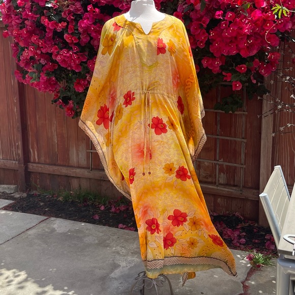 Colorful Vintage Silk Caftan - Picture 6 of 11